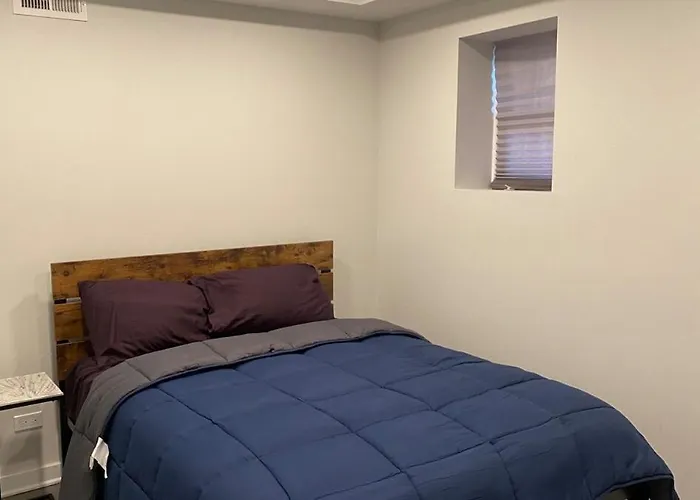 New Adorable Unit Located In Historic Greystone Chicago